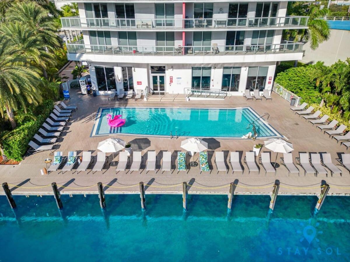 MODERN Resort BALCONY W VIEW Resort POOL Hallandale Beach Zewnętrze zdjęcie